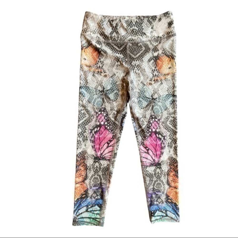 Evolution & Creation Active size sm workout leggings with beautiful butterflies